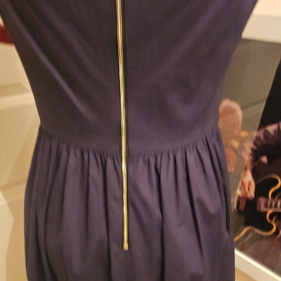 kate spade Black and White V-Neck Tiered Midi Dress - Picture 8 of 10